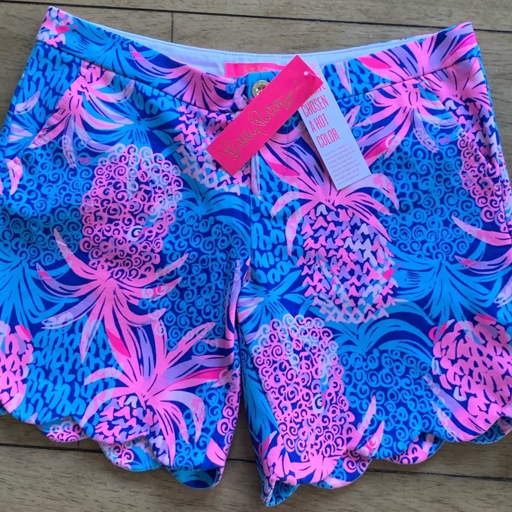 Lilly Pulitzer Darci Knit Short. Borealis Blue / Tropic Down Low Women’s size 6